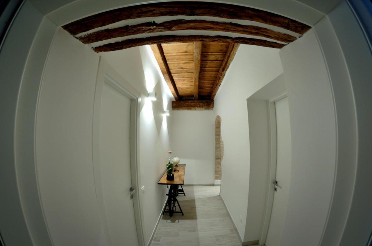 لوريتو B&B Del Corso المظهر الخارجي الصورة